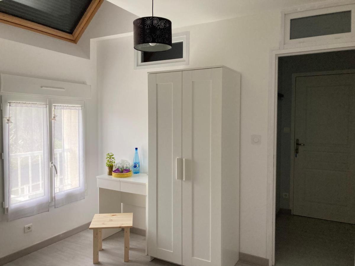 Maison Mama Neko Pontorson Esterno foto